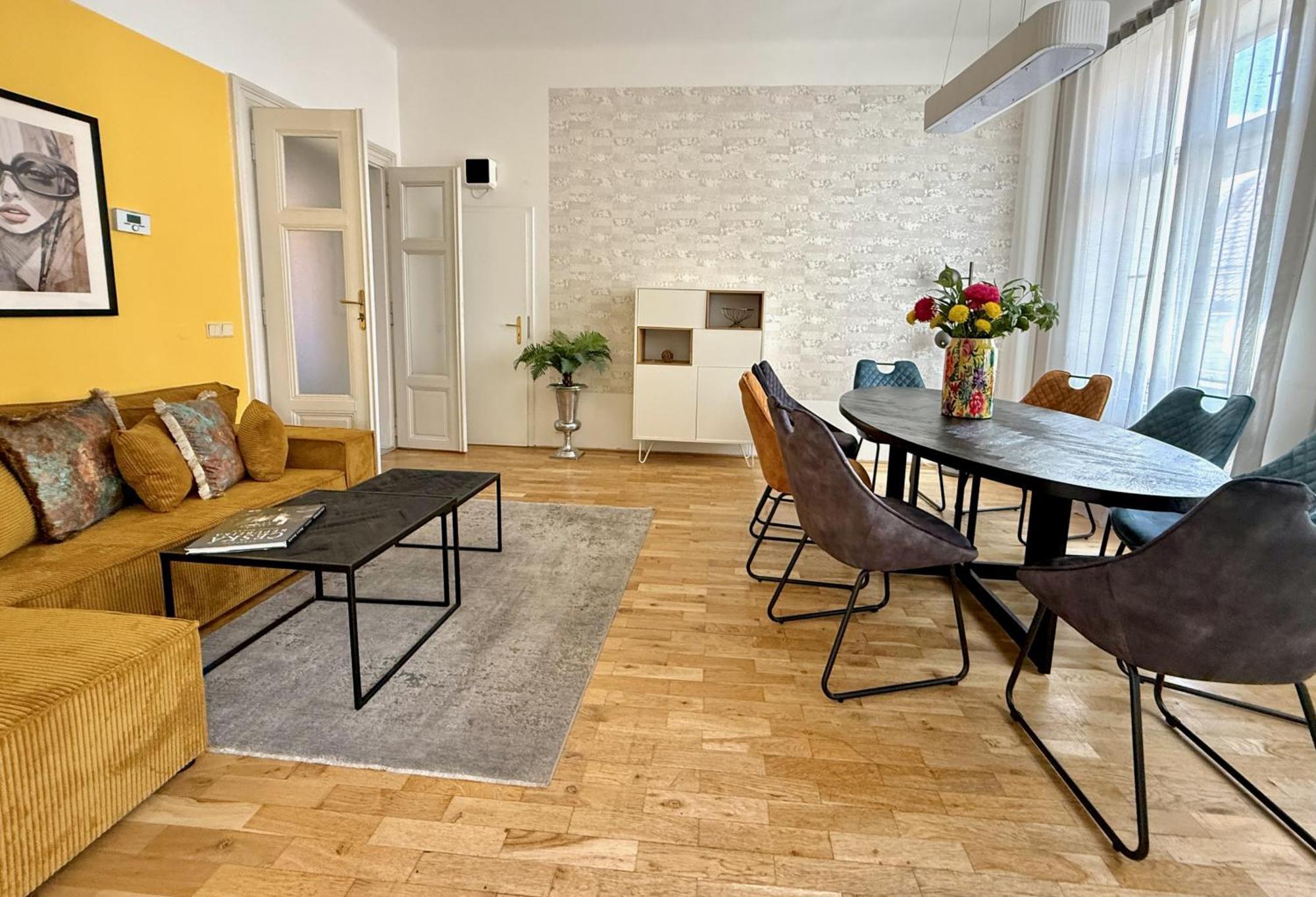 No1 Style & Design Xxl Centre Praga