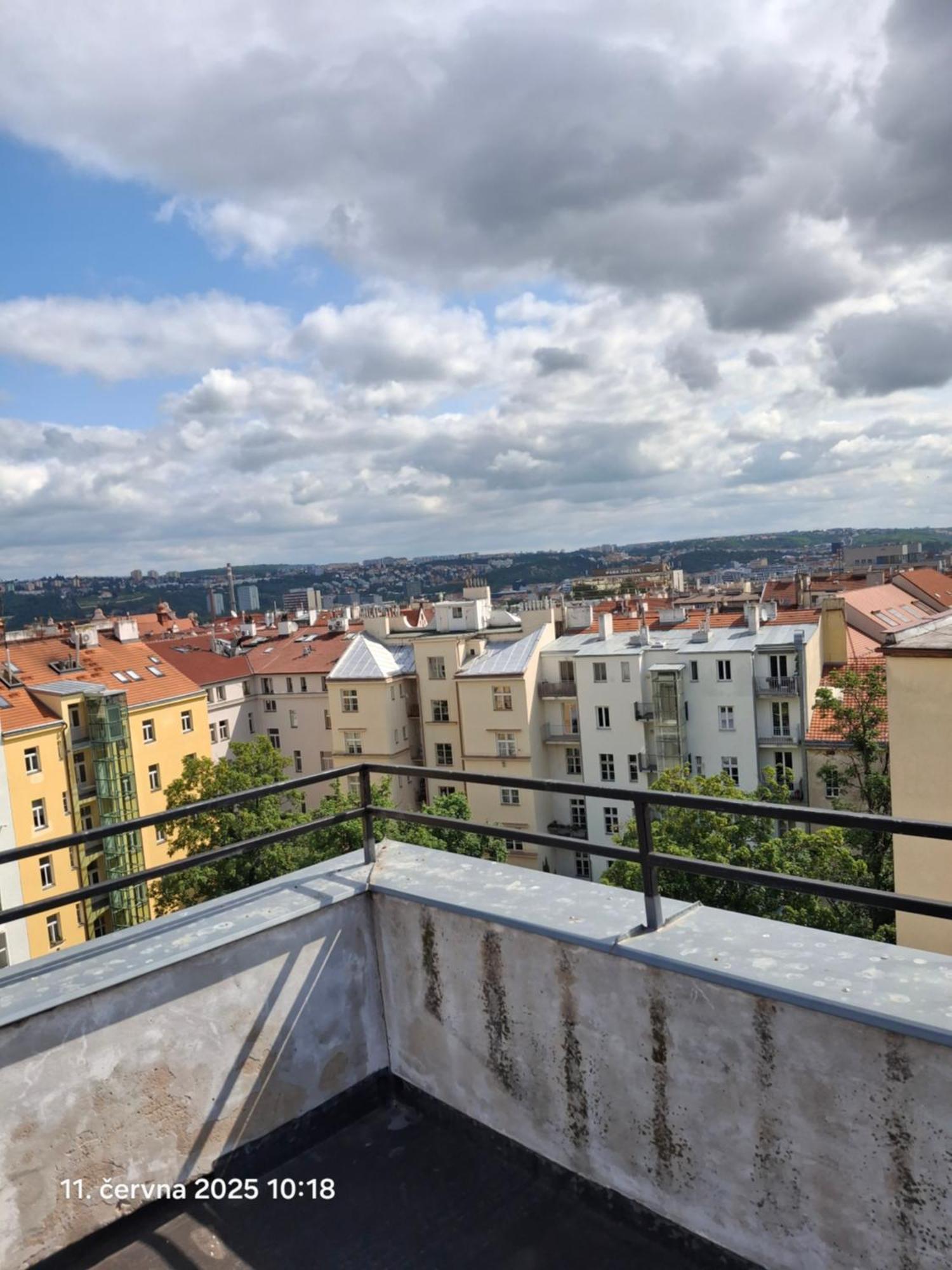 Sofa Room G2 Prague 7 Prag