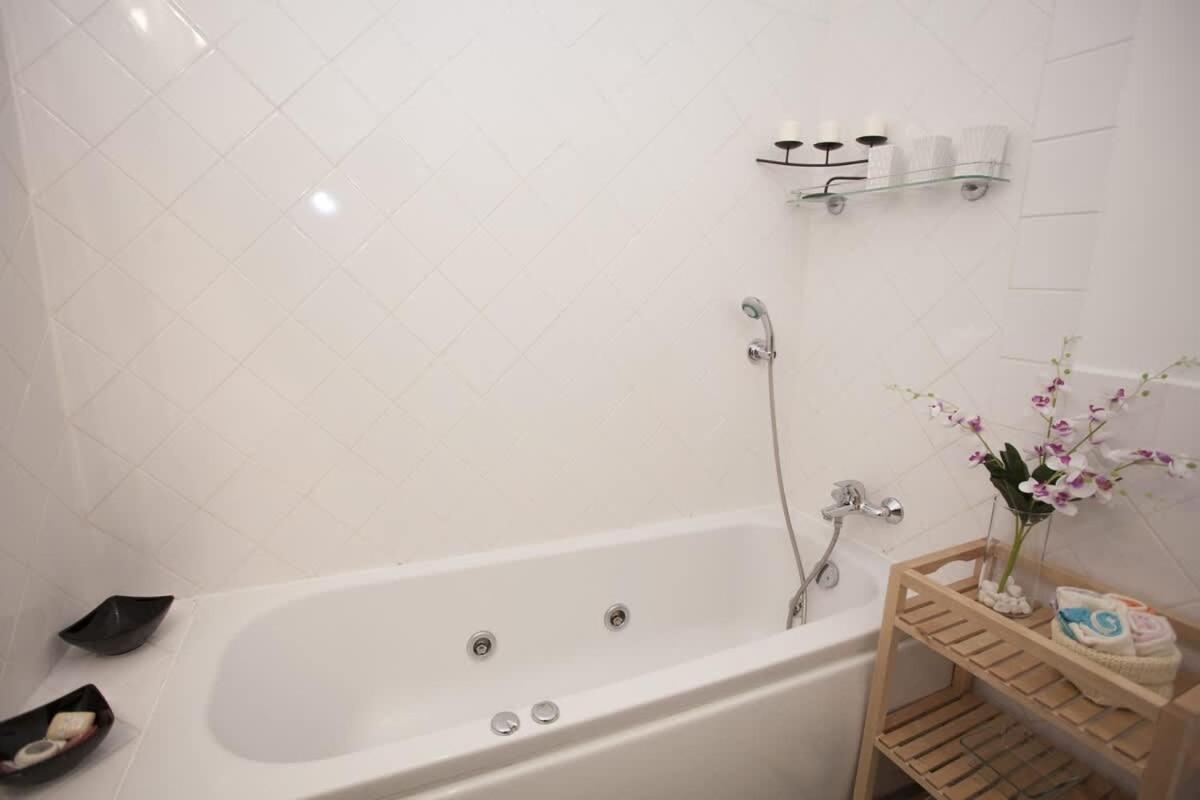 Charles Bridge Apartment