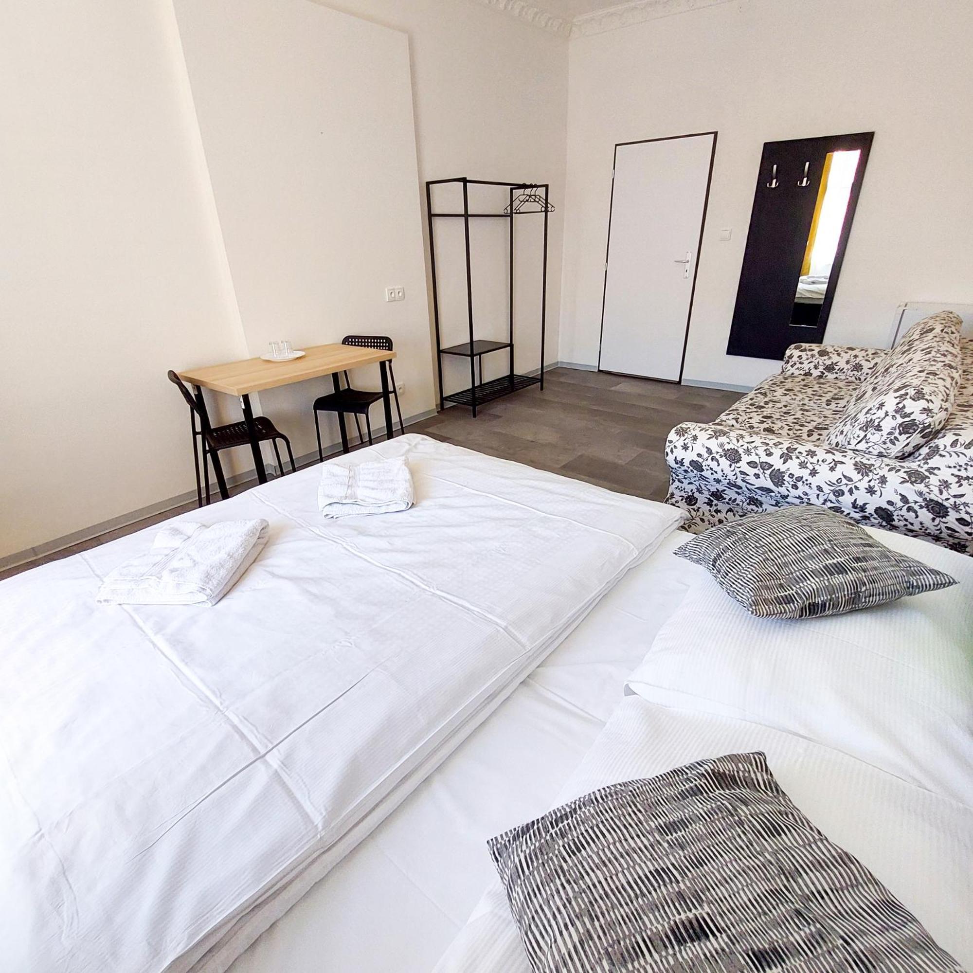 Sofa Room G2 Prague 7 Pansiyon