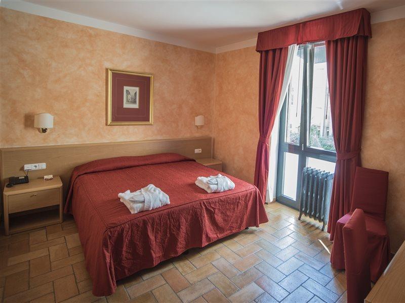 Roma 4* Prague