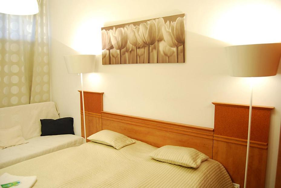 Hostel Free Zone *