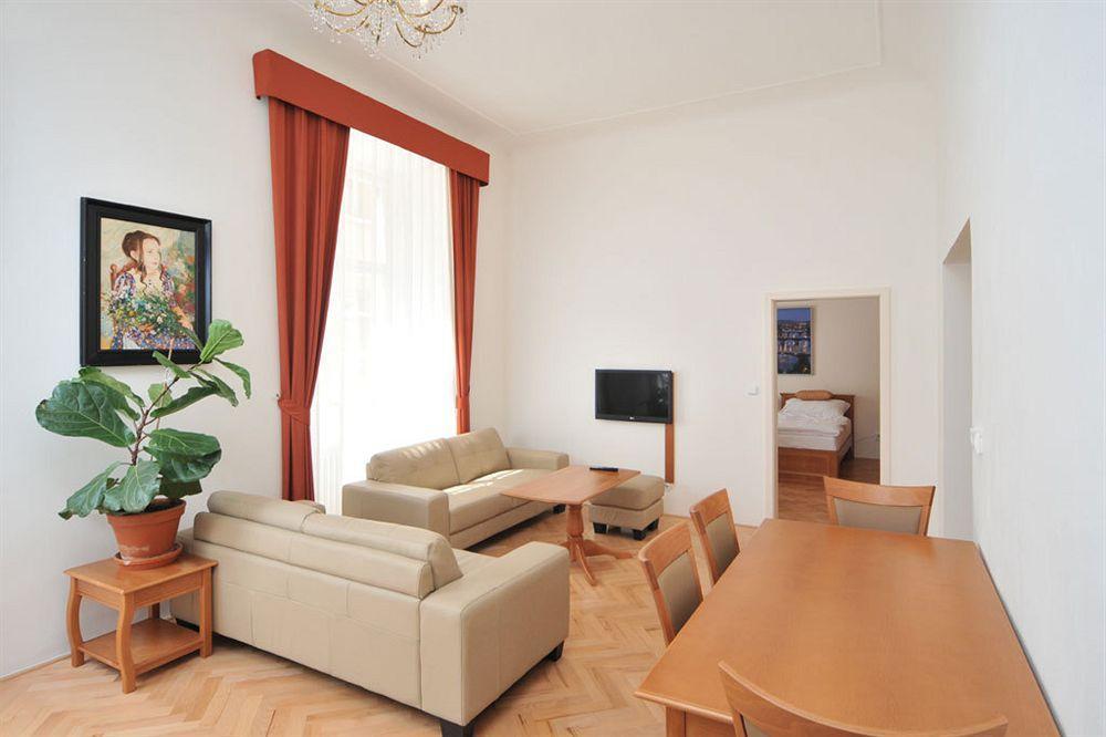 House Anenska