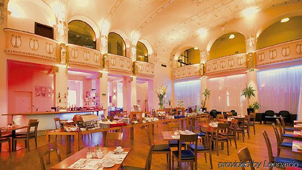 Theatrino Otel 4*