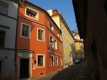 At The Grape Hotel Prag