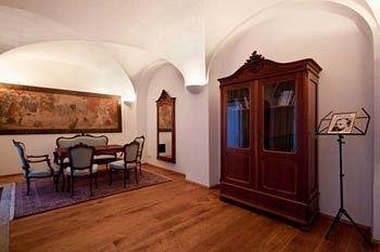 At The Grape Hotel Prag