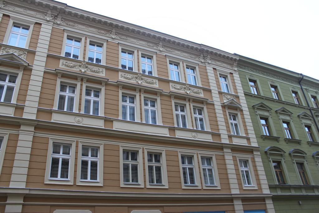 Apartment Comfortable Vlkova Prague