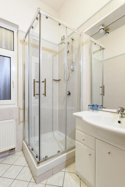 Otel La Madeleine Prag