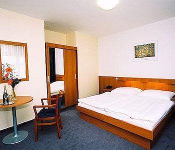 Hotel Inos Praga