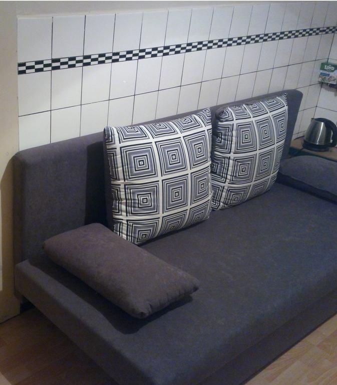 Retro Challenge And Garden Guest house