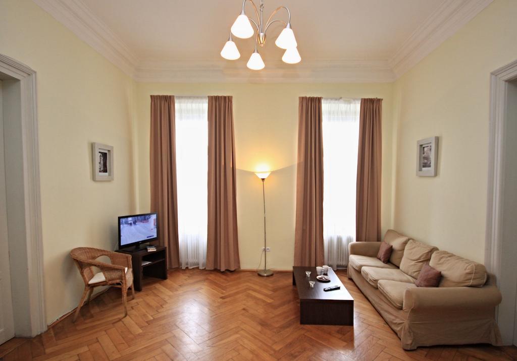 Appartement River View