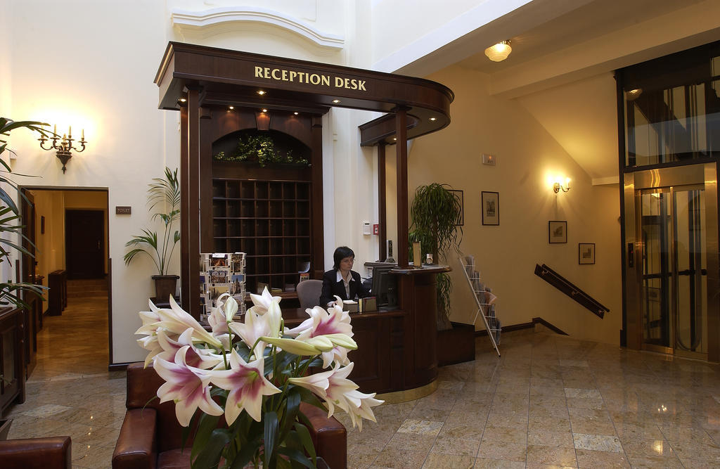 Hotel Grand