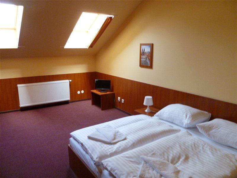 Hotel Zlata Vaha 3*