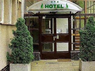 Bohemians Otel 3*