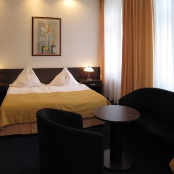Otel Royal Plaza 3*