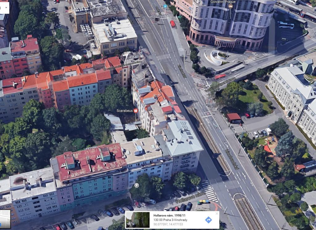 Hollarovo Namesti