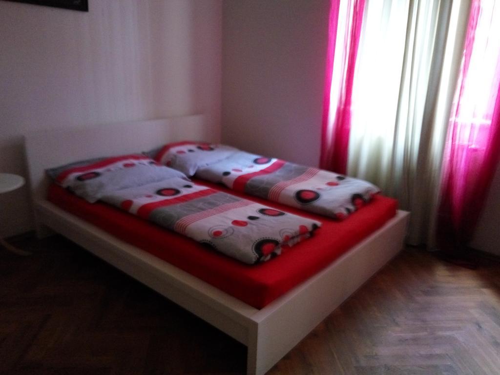 Apartment Krakovska 12