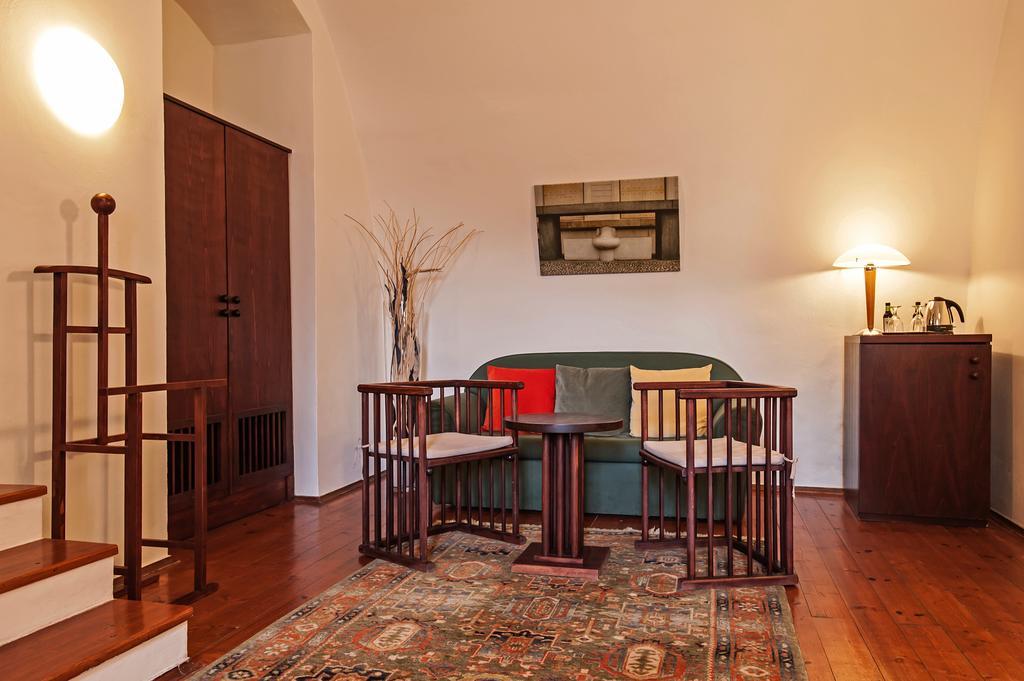 Domus Henrici 4* Praga