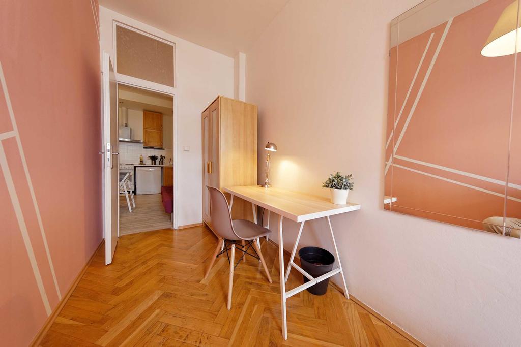 Apartamento Ve Smeckach 27