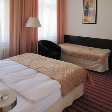 Royal Plaza Otel 3*