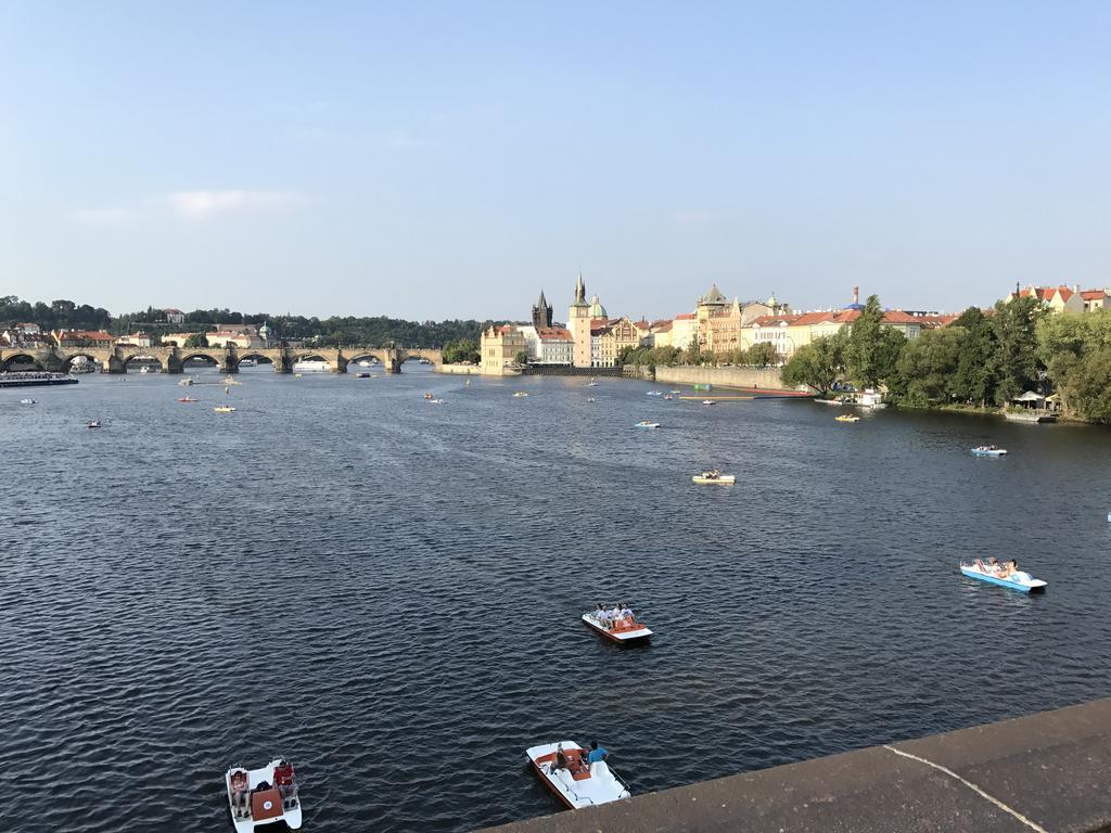 Luxury Spalena Apartment Prague