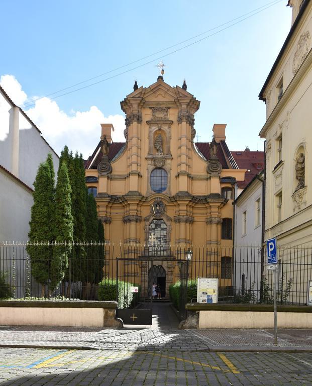 Josefska 2