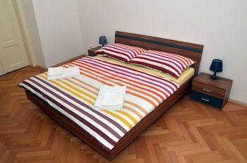 Mivos Appartement *