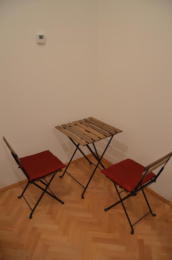 Comfortable Vlkova Prague