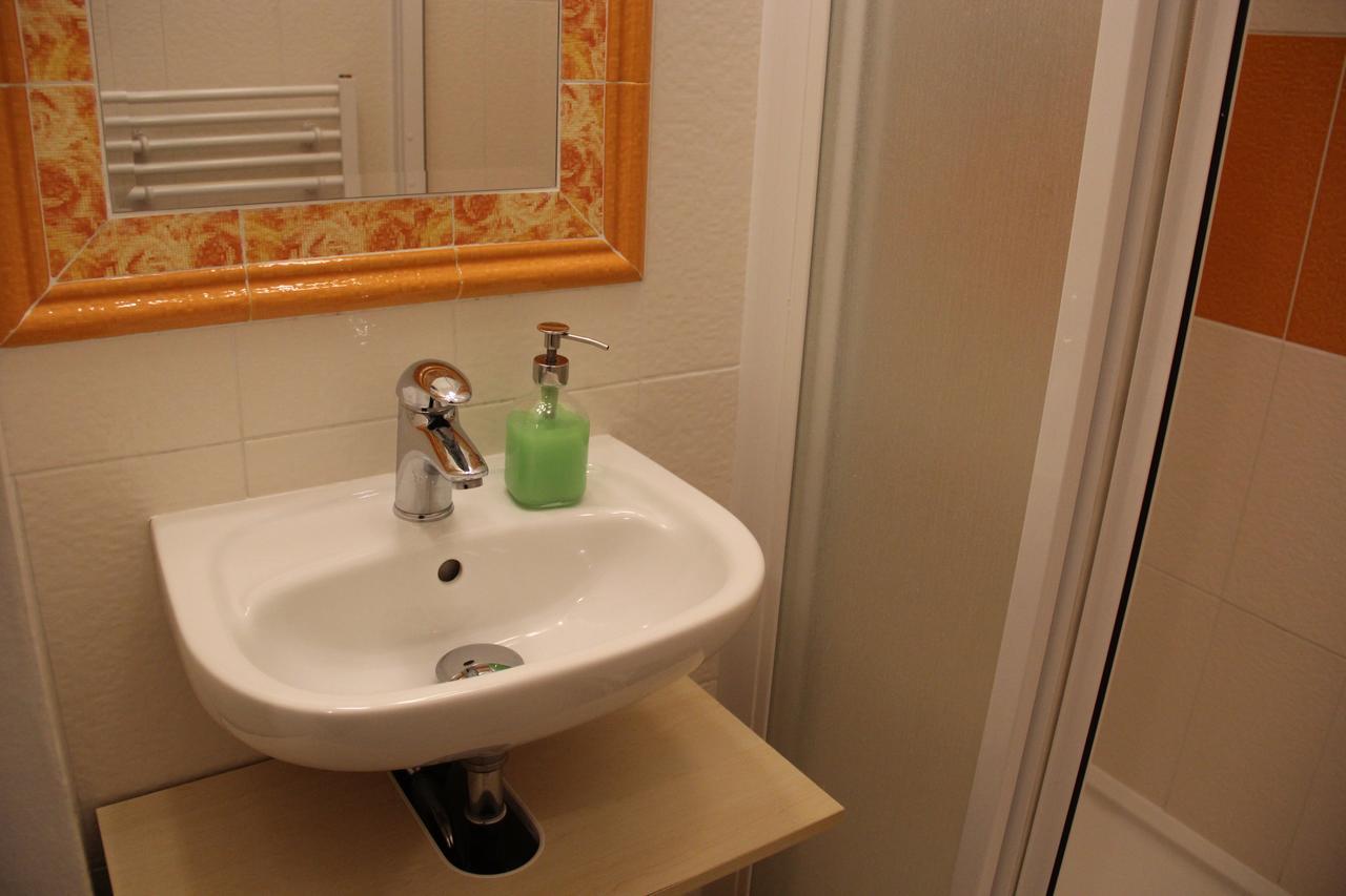Apartment Krakovska 12 *