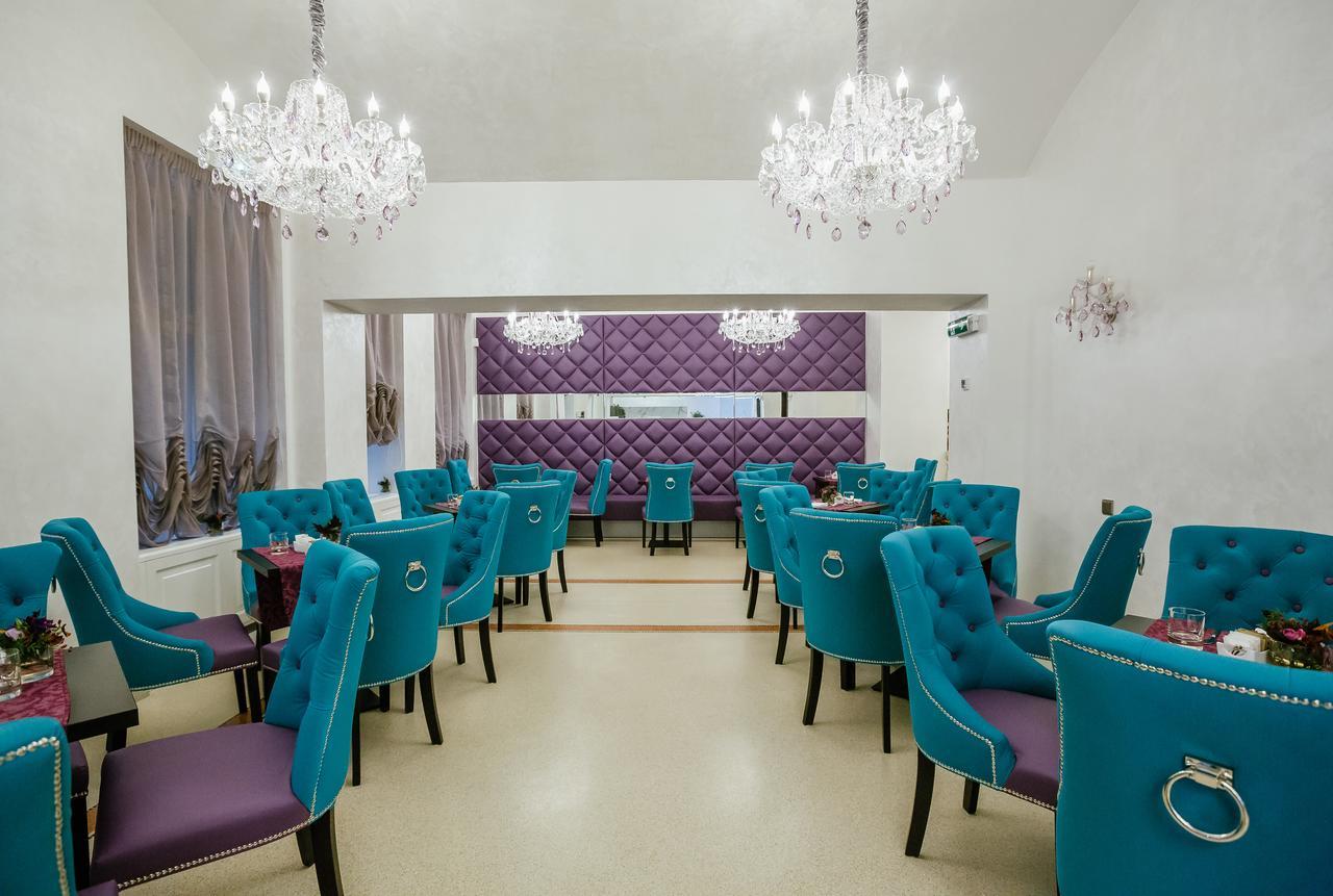 Hotel Myo Wenceslas