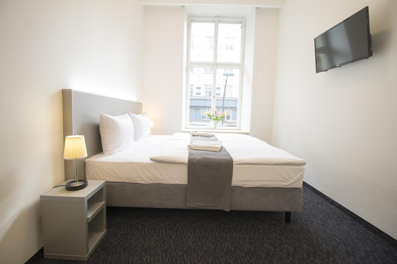 Narodni 3* Prague
