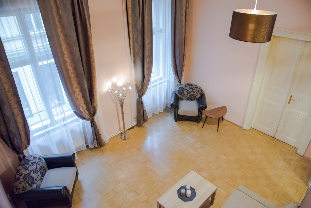 Apartment Luxury Spacious Prague