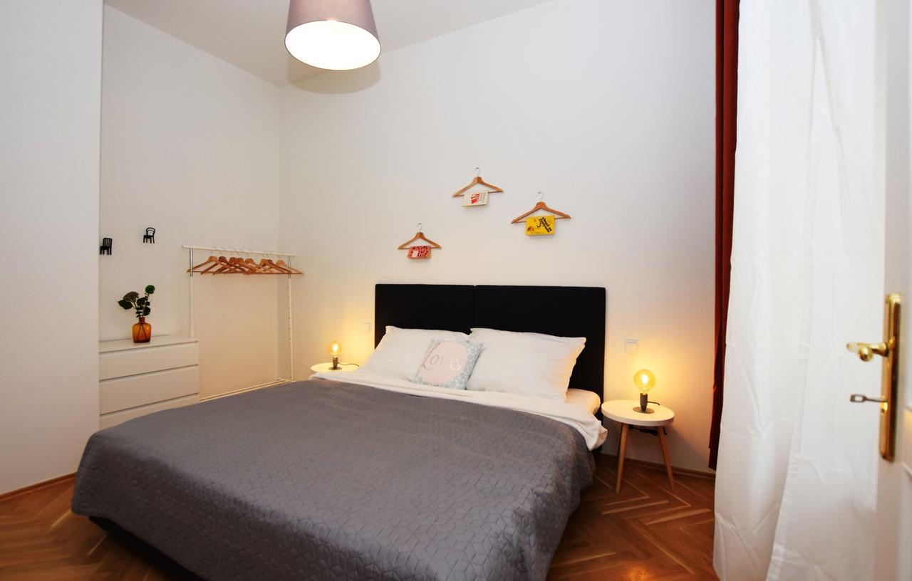 Rehorova Apartamento