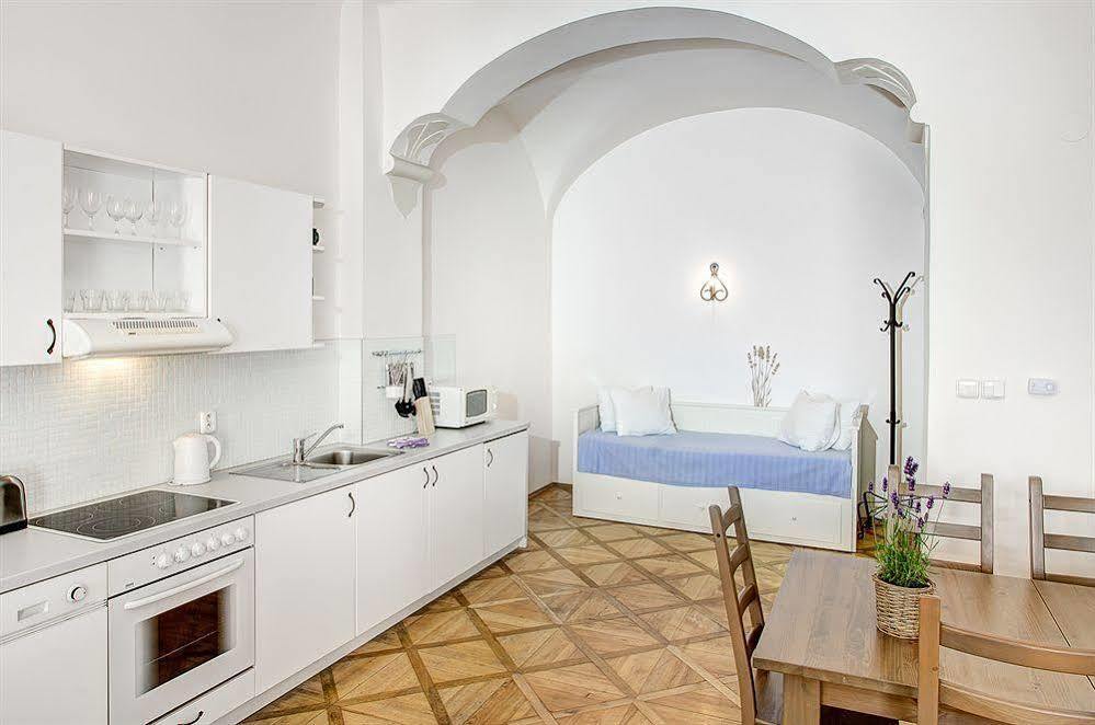 6 Continents By Adrez Apartamento