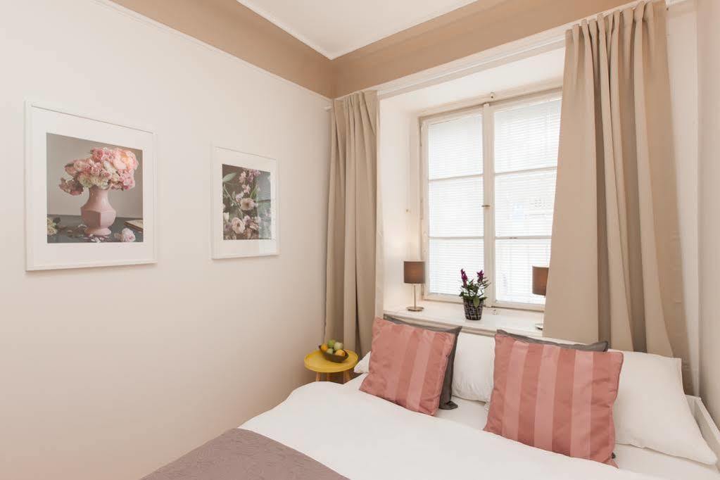 Apartment Historic Center Prag