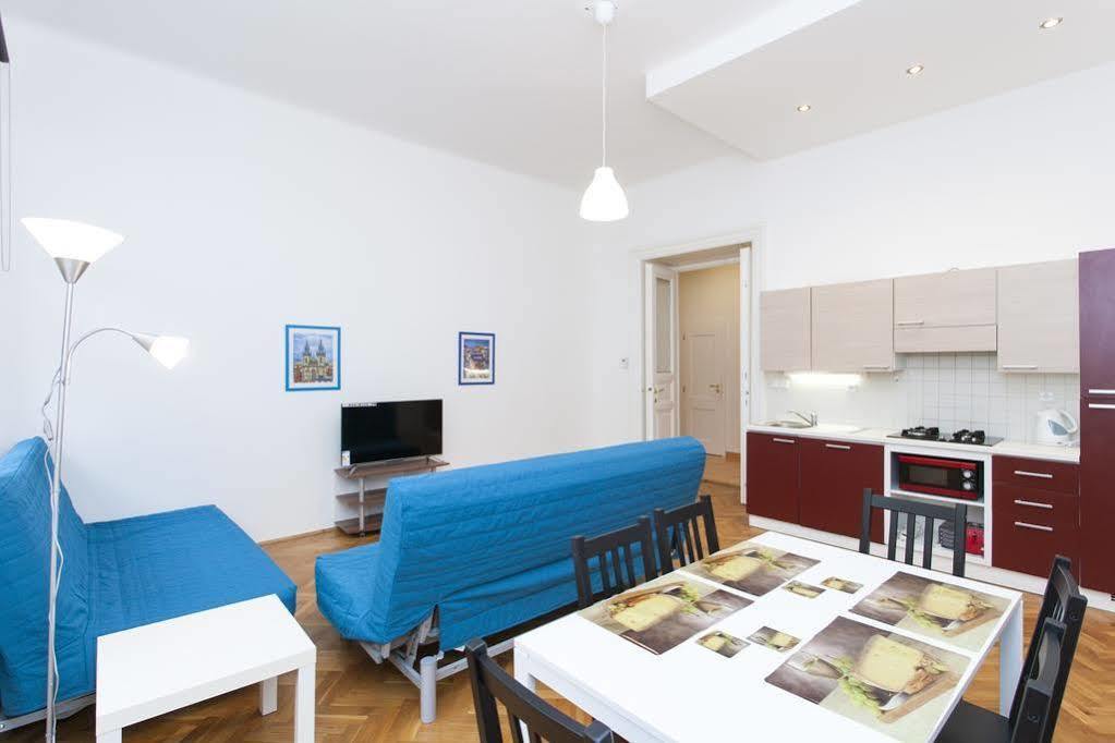 Apartment V Lesicku Prague