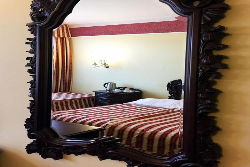 King Charles Boutique 4* Prague