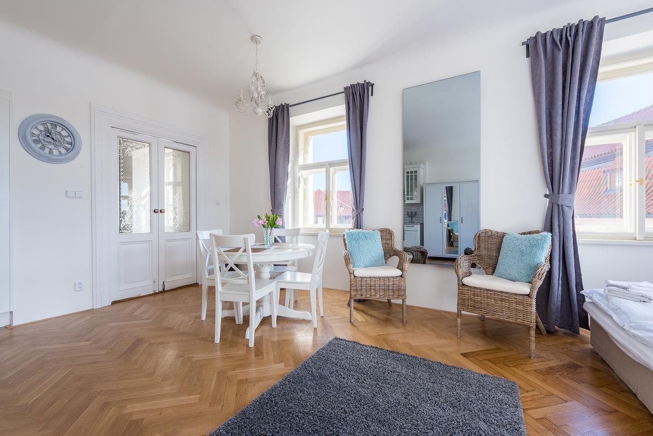 Charles Apartment * Prague