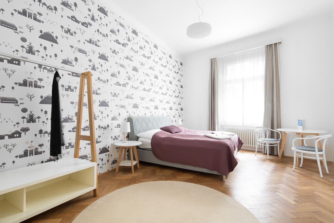 Guest house Place In *
