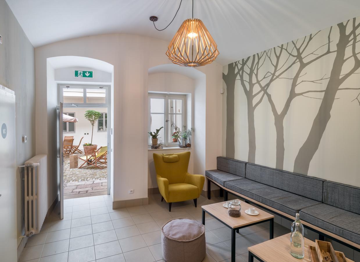 Apartment 4 Trees By Adrez *