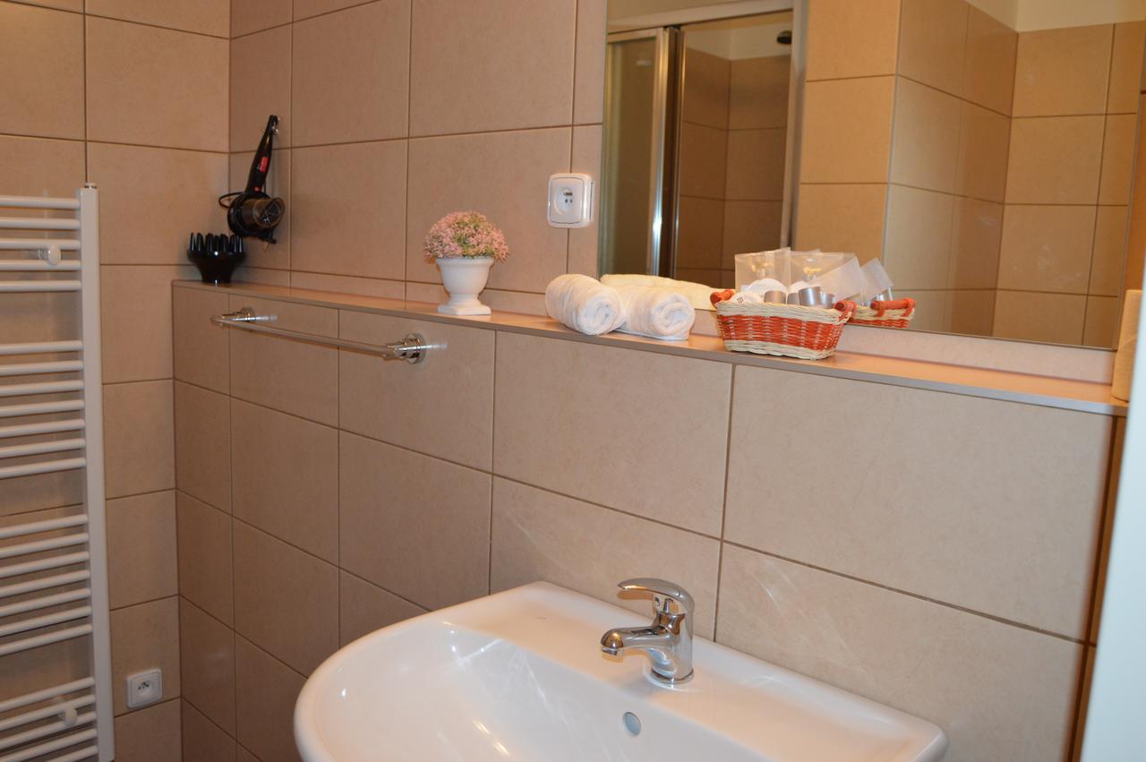 Arena Hotel 3*