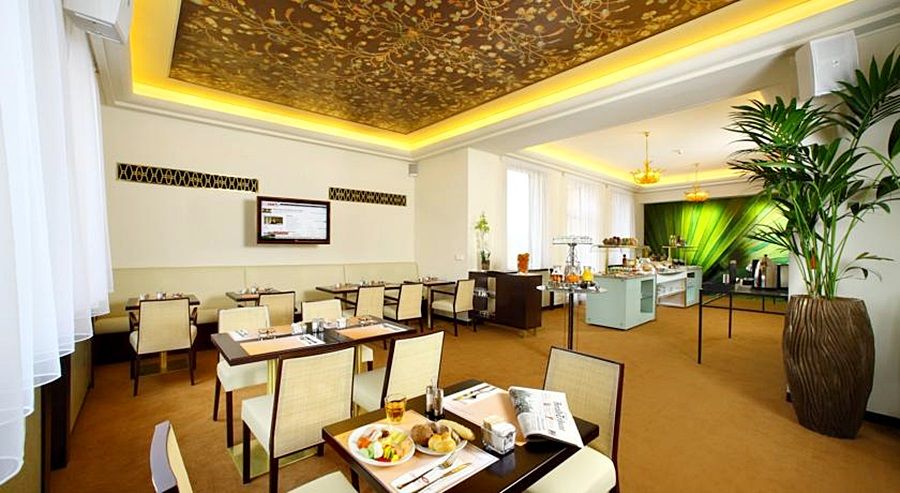 Hotel Grand International - Czech Leading 4*