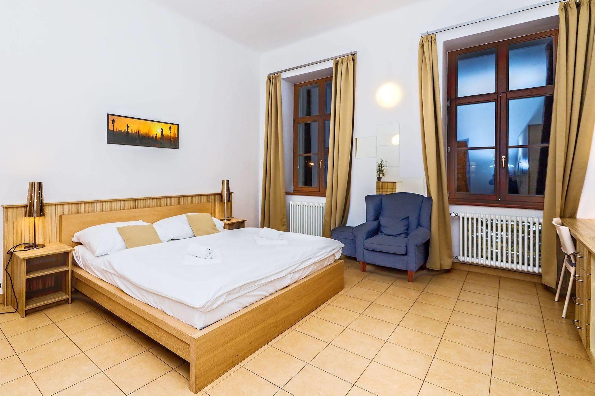 Ginosi Elema Apartel Apartment Prag