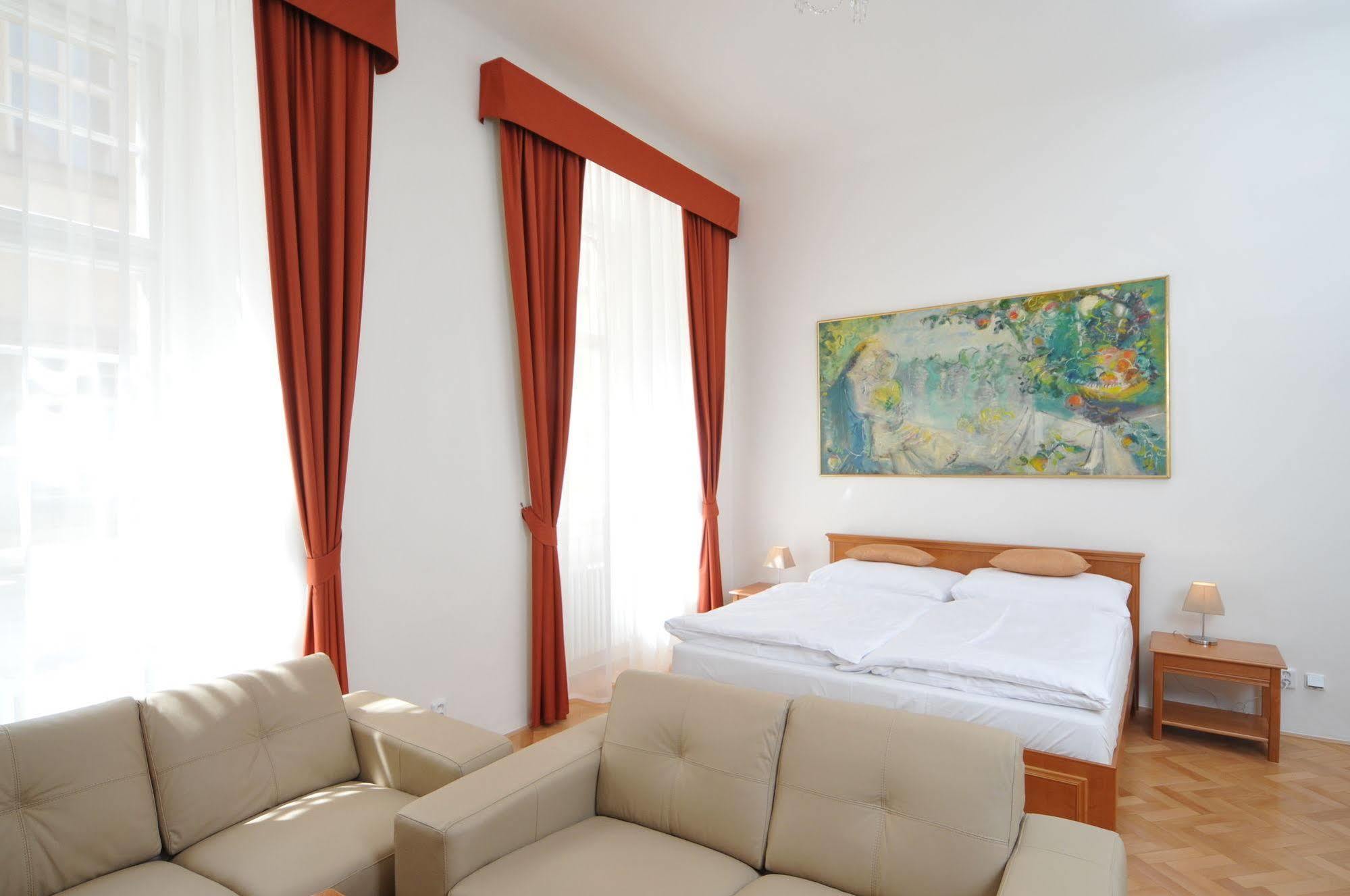 House Anenska Apartment *