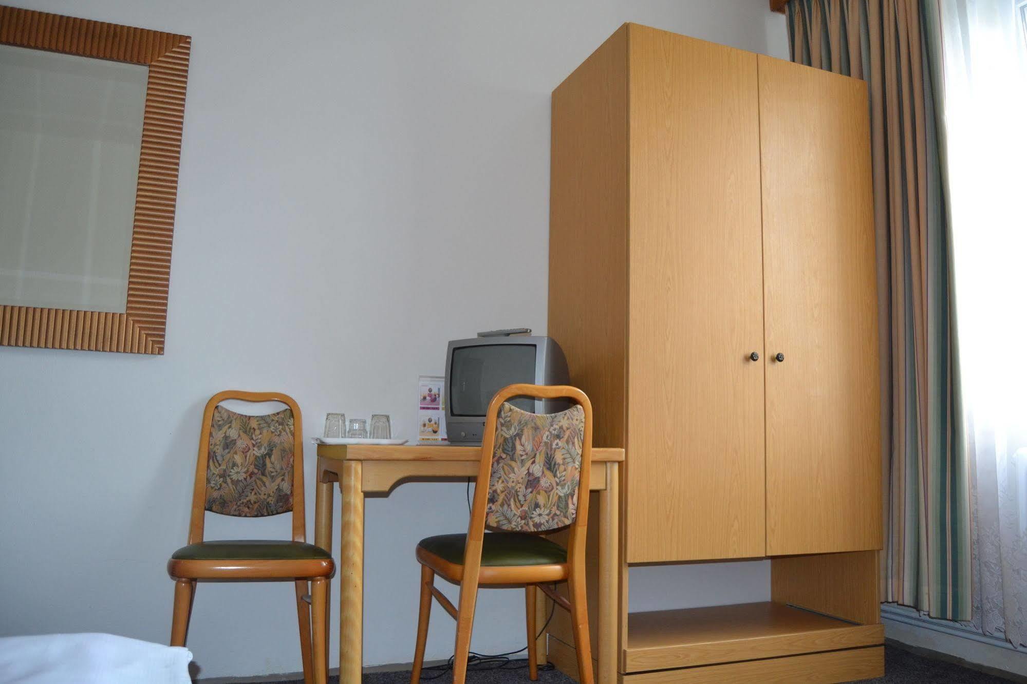 Bohemians Otel 3*