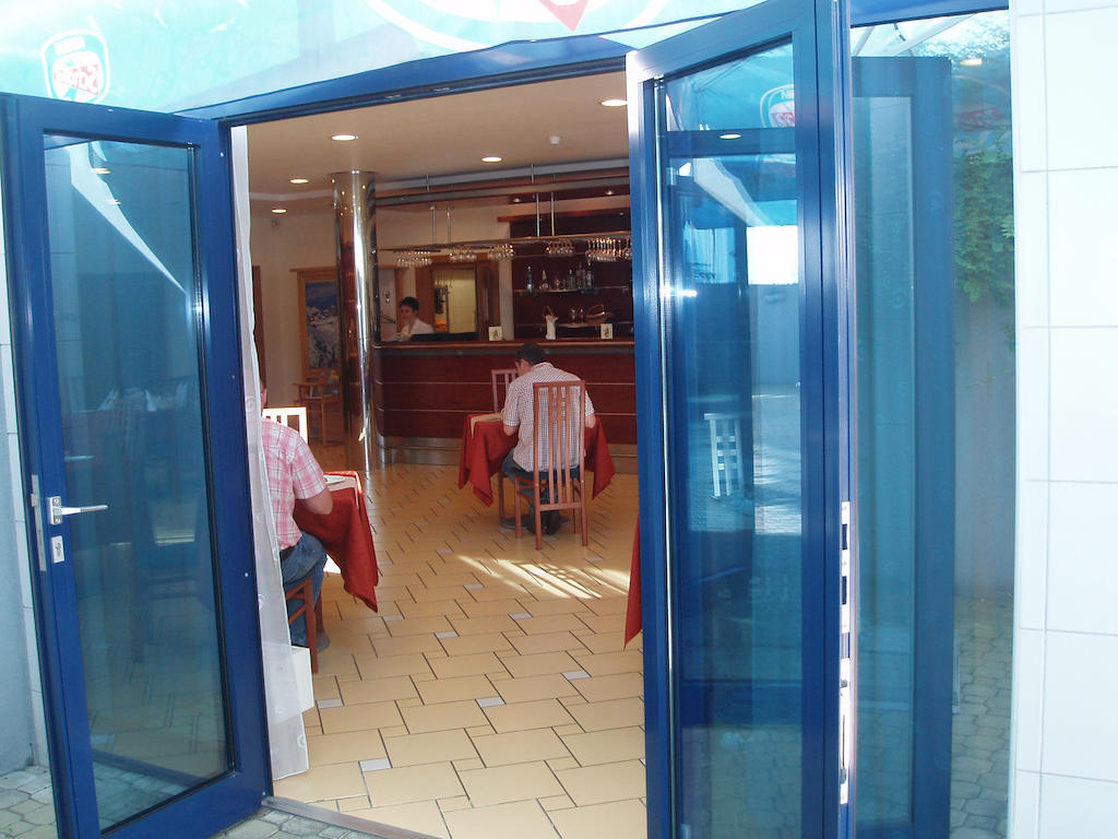 Otel Ramada Airport