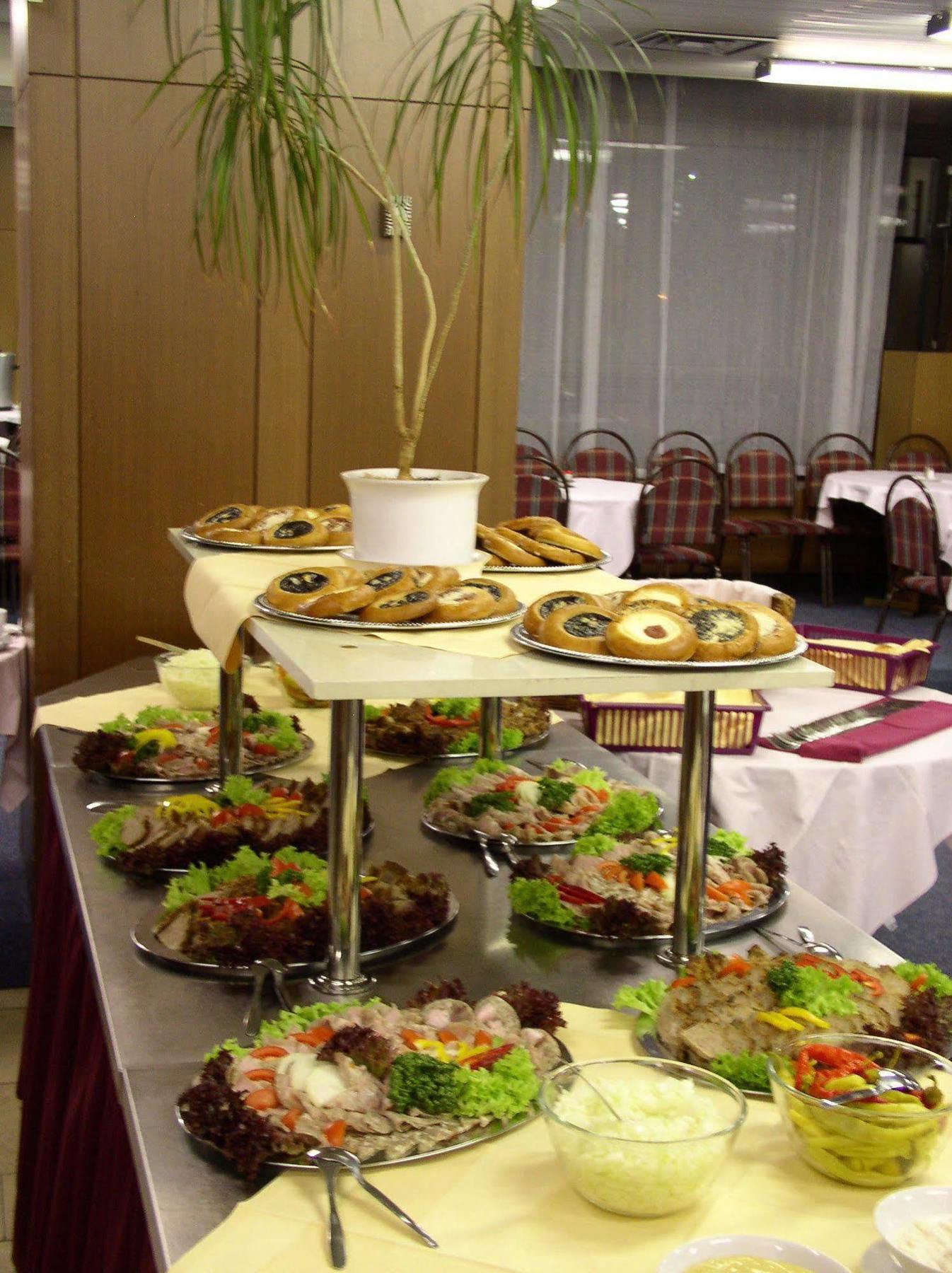 Otel Krystal 3*