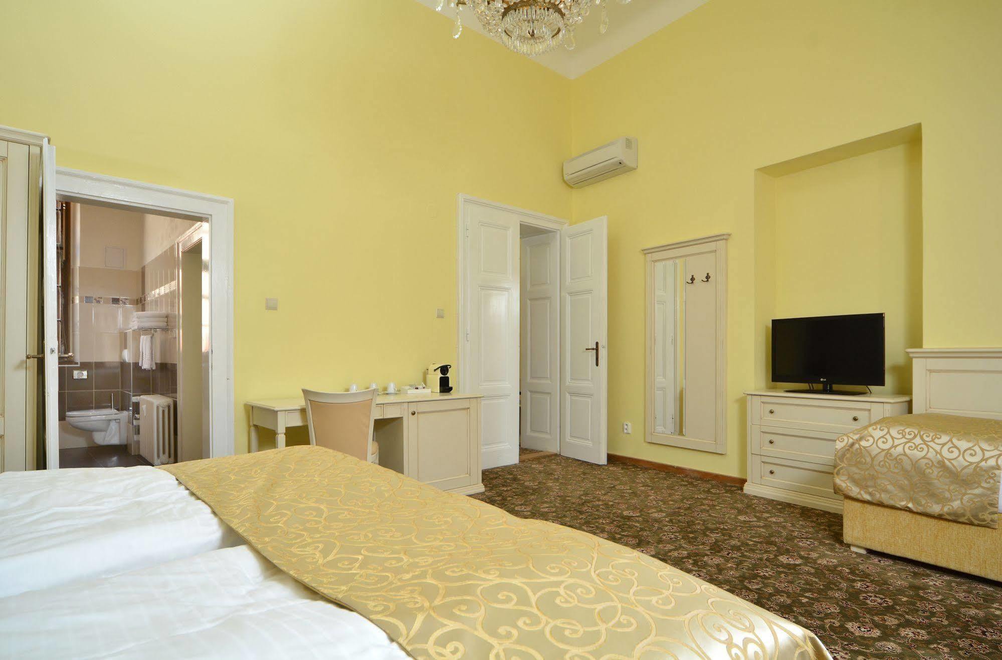Royal Ungelt Hotel 4*