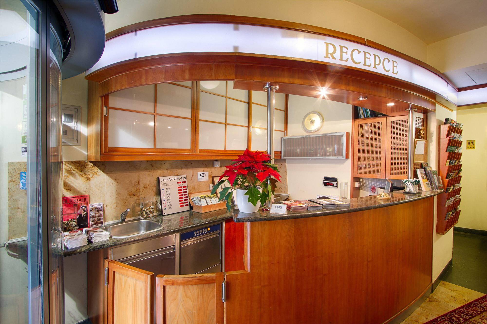 Clementin Hotel