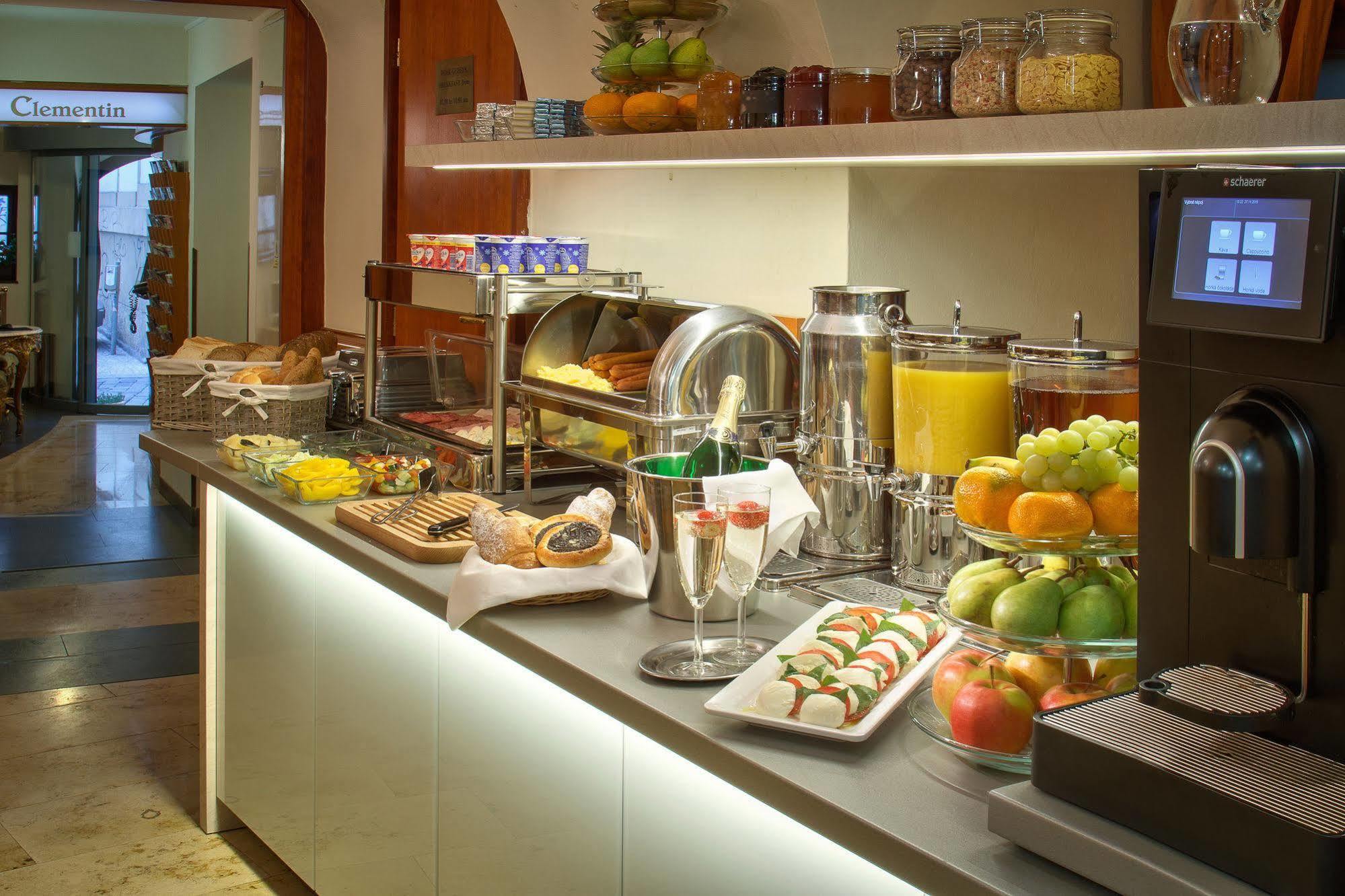 Clementin Hotel 4*